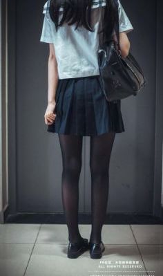 学生的妈妈伦理片_720免费在线观看